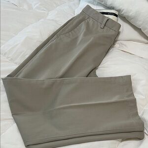 Alfani Men's  100% Cotton Pants in Khaki 33x30 
Nice pants !
